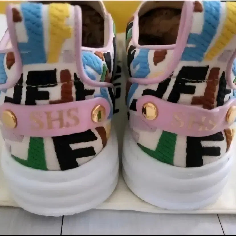 [SOLD OUT] (번개케어가능)펜디 FF 모티브 슬립온 스니커즈36