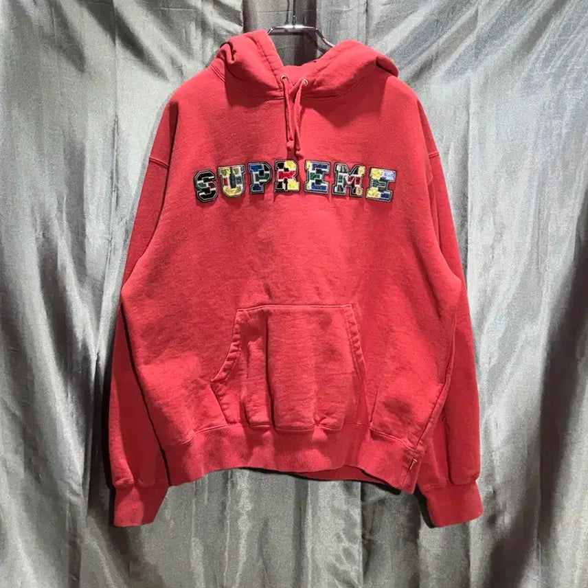 [BUNJANG] Supreme Color Spelling Patch Washed Red Hoodie / S SUPREME 슈프림 컬러 스펠링 패치 워싱 레드 후드티