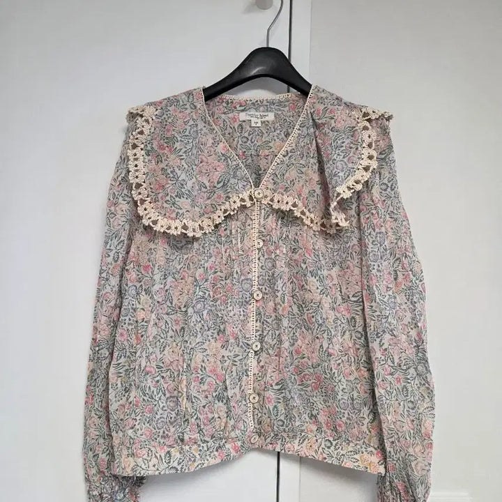 [BUNJANG] Thursday Island Blouse / 써스데이아일랜드 블라우스