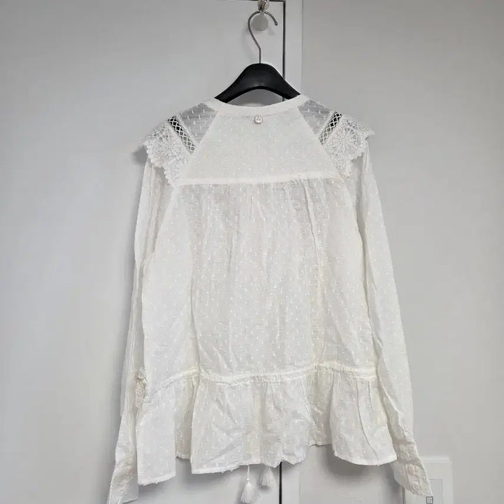 [BUNJANG] Thursday Island Blouse / 써스데이아일랜드 블라우스