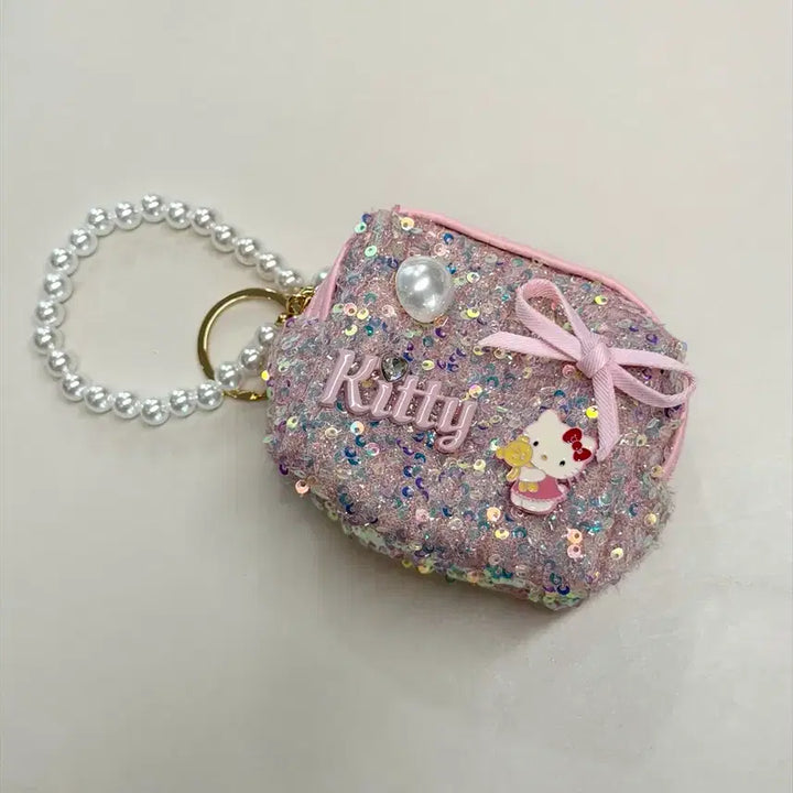 [BUNJANG] Hello Kitty Sequin Mini Pouch with Pearl Strap / 헬로키티 스팽글 미니 파우치 진주 스트랩 새상품