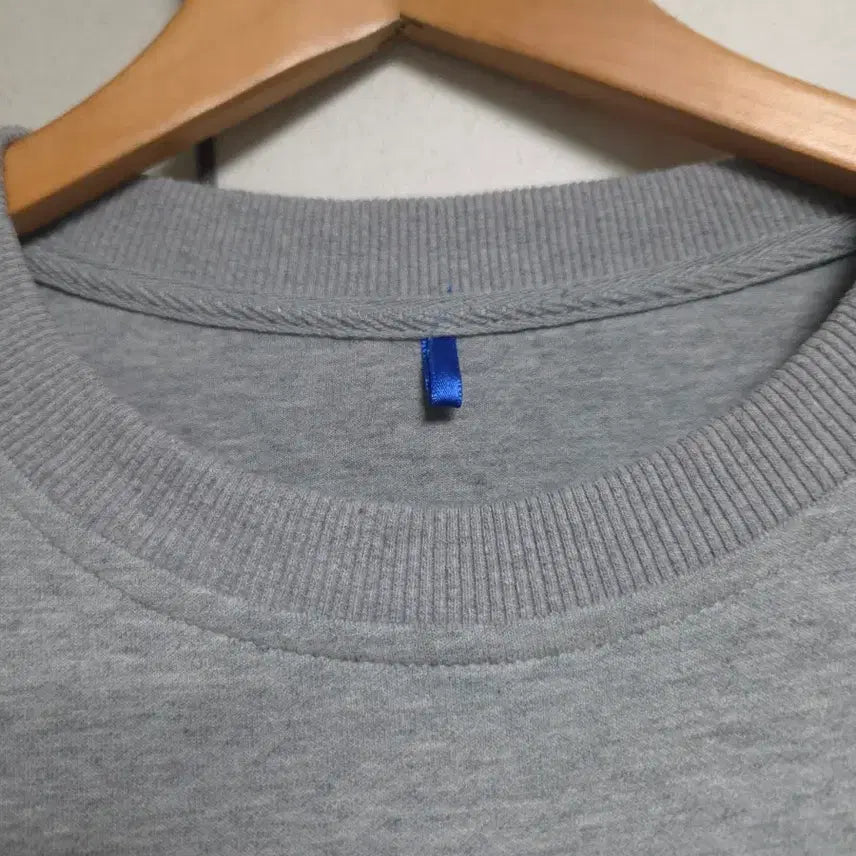 [BUNJANG] ADER Error x BE@RBRICK Sweatshirt / 아더에러x베어브릭 맨투맨