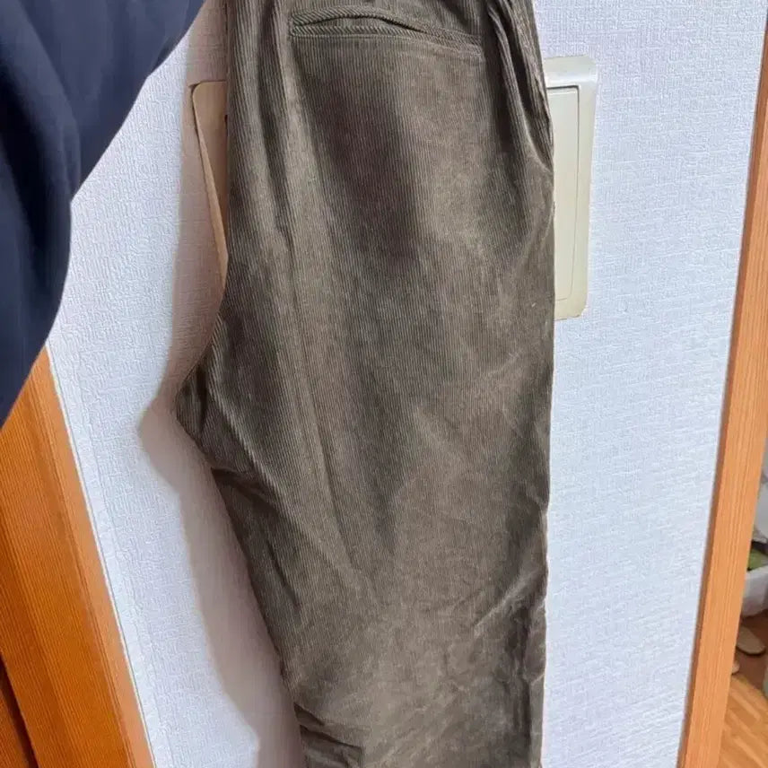 [BUNJANG] Brown Yard 25FW Washed Corduroy Pants / [5] 브라운야드 25FW 워시드 코듀로이 팬츠, 모카