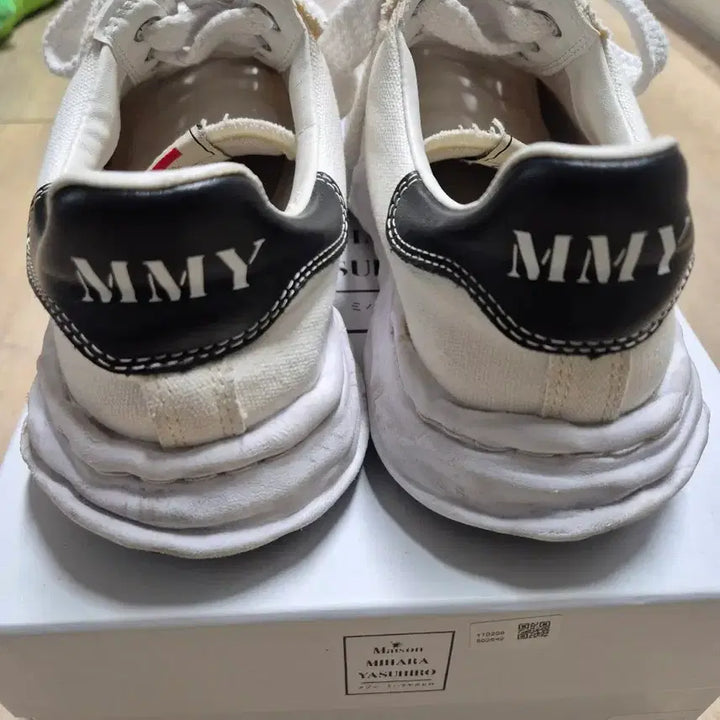 [BUNJANG] MMY Maison Mihara Yasuhiro White Sneakers / MMY 메종 미하라 야스히로 블레이키 화이트 스니커즈 42