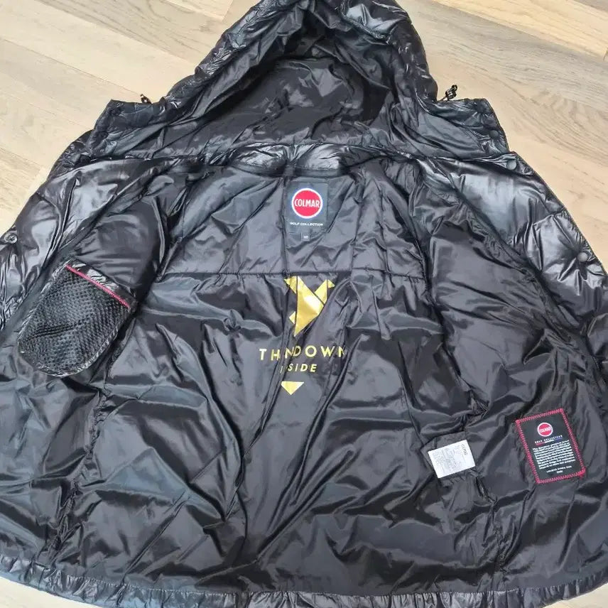 [BUNJANG] Colmar Black Glossy Hooded Padded Jumper / 콜마르 블랙 광택 후드 패딩 점퍼