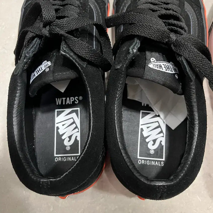 [BUNJANG] Vans Doubletaps Old Skool Orange Sneakers / 260 반스 더블탭스 올드스쿨 오렌지