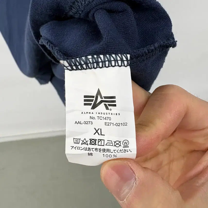 [BUNJANG] Alpha Industries Camo Logo T-shirt Navy XL / 알파인더스트리 카모 로고 반팔 티셔츠 네이비 남성XL
