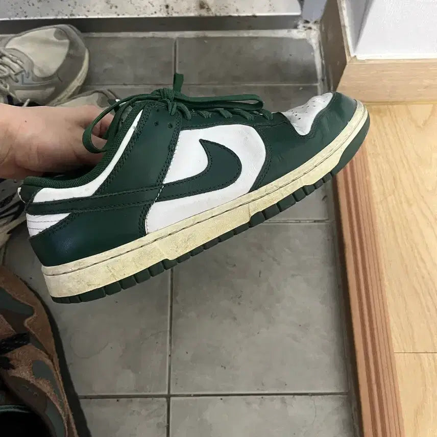 [BUNJANG] Nike Dunk Low Green/White Sneakers / 나이키 덩크 로우 그린/화이트