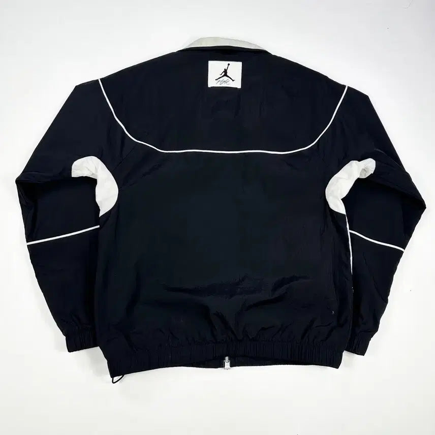 [BUNJANG] Nike Jordan Flight Windbreaker Jacket Oreo (M) / (M) 나이키 조던 플라이트 바람막이 자켓 오레오