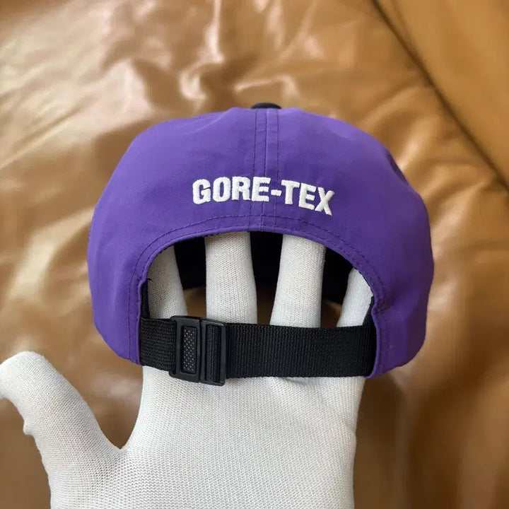 [BUNJANG] Supreme The North Face Gore-Tex 6-Panel Cap Purple Black / 슈프림 노스페이스 고어텍스 6패널 볼캡 모자 아크 로고 퍼플 블랙