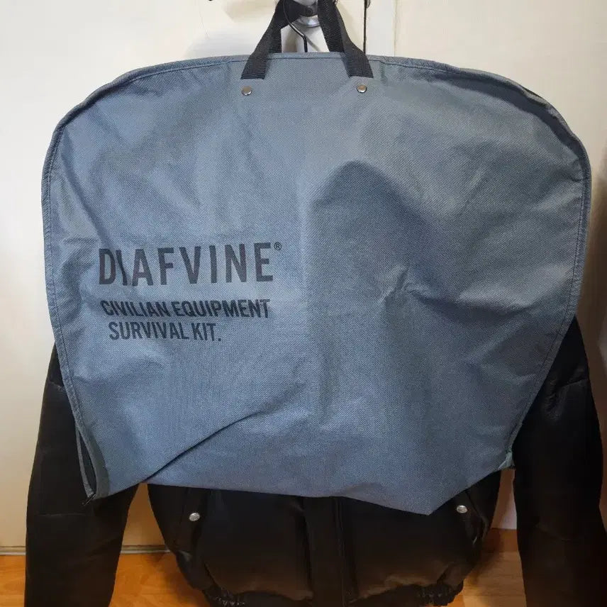 [BUNJANG] DIAPVINE DV.LOT 696 Lambskin Armor Duck Down Jacket / XL) 디아프바인 DV.LOT 696 램스킨 아머 덕다운 패딩 양가죽