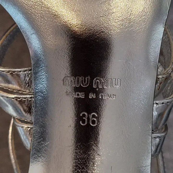 [BUNJANG] Miu Miu Silver Sandals (230) / 미우미우  샌들 230