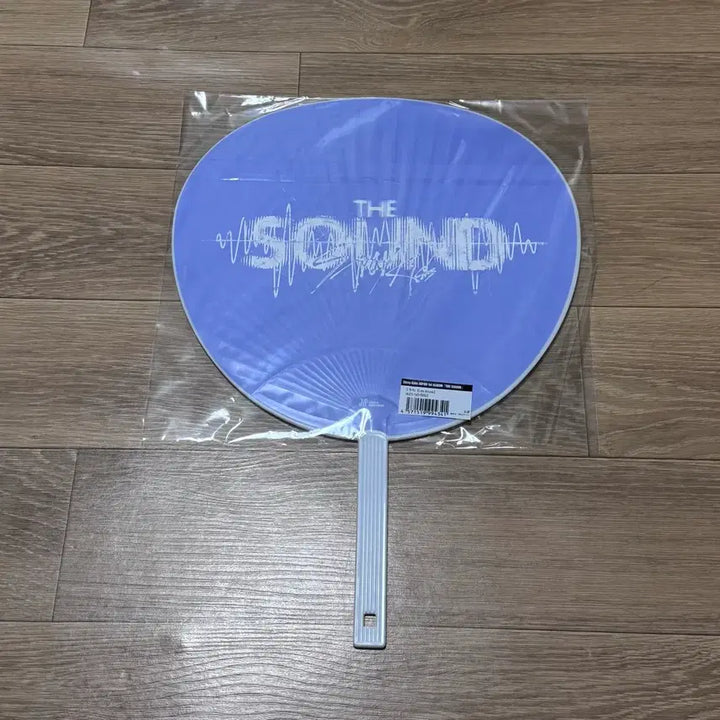 [BUNJANG] Stray Kids Leeknow Uchiwa Fan / straykids 리노 부채/우치와