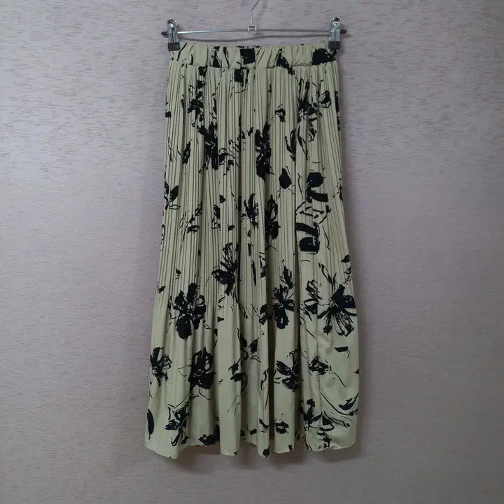 [BUNJANG] B4-28 Pleated Long Skirt / B4-28/밴딩 프린트 플리츠 롱스커트 여성