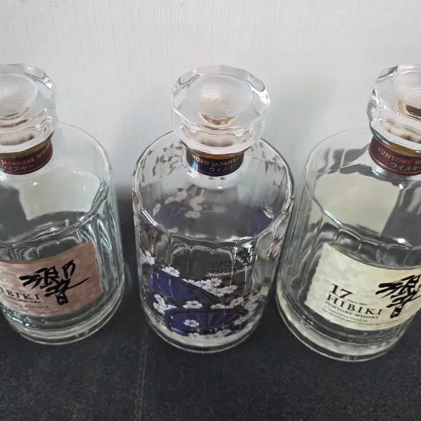 [SOLD OUT] 히비키 위스키 공병 3종 세트