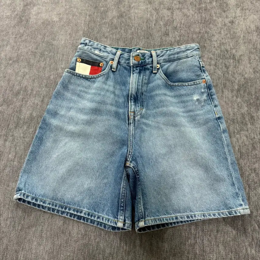 [SOLD OUT] 26 타미힐피거 데님 반바지
