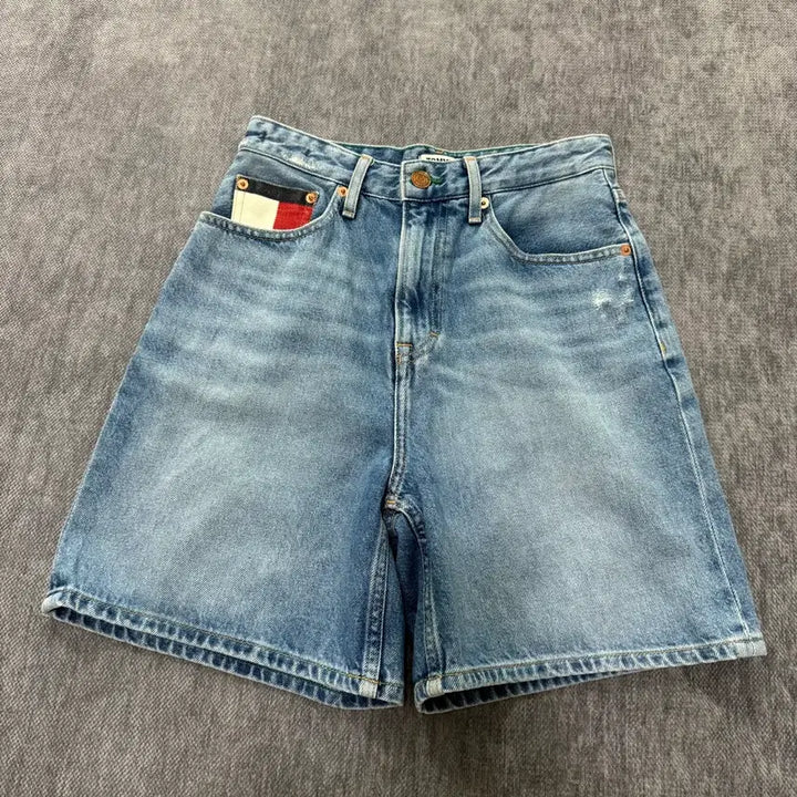 [SOLD OUT] 26 타미힐피거 데님 반바지