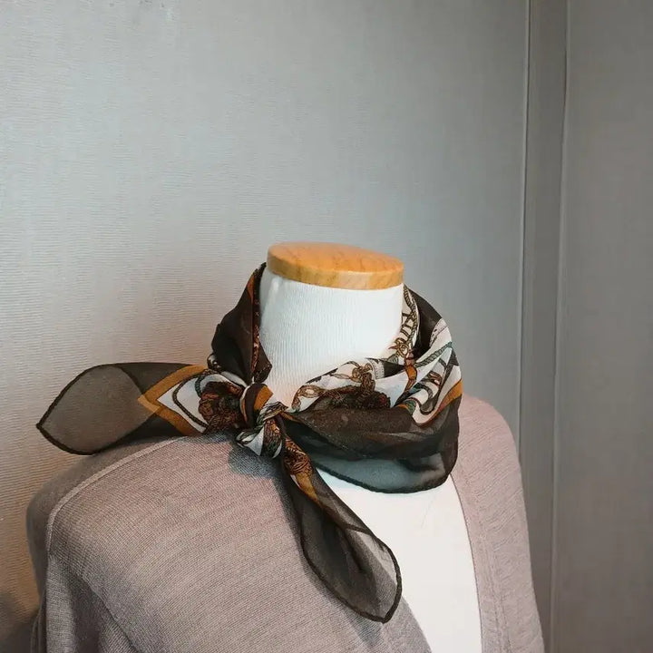 [BUNJANG] Italian Vintage Style Green/Gold Pattern Scarf / 이탈리아. 빈티지 스타일 스카프 그린/골드 패턴