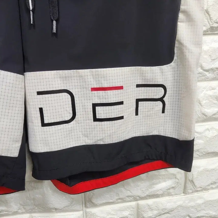 [BUNJANG] Spider Functional Banding Shorts (Black, Size 100) / 스파이더 기능성 밴딩 반바지 100사이즈 k701