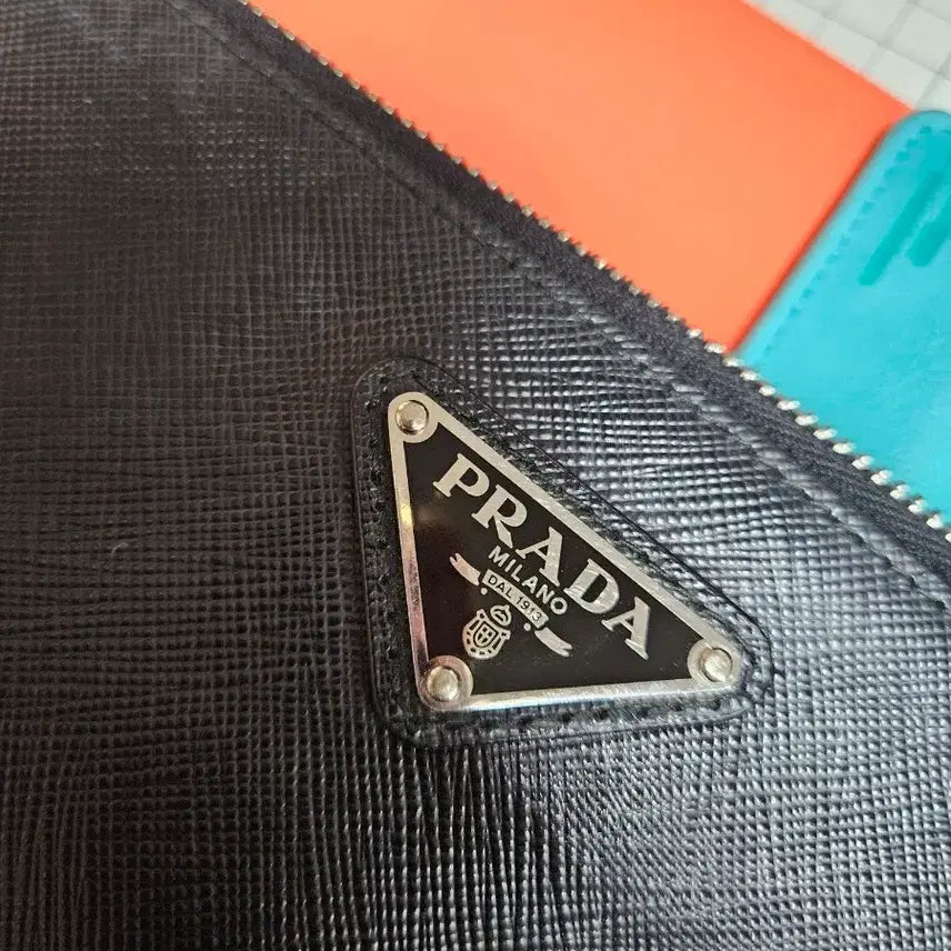 [BUNJANG] Prada Robot Saffiano Clutch Black / 정품 >>프라다 로봇 사피아노 클러치 블랙