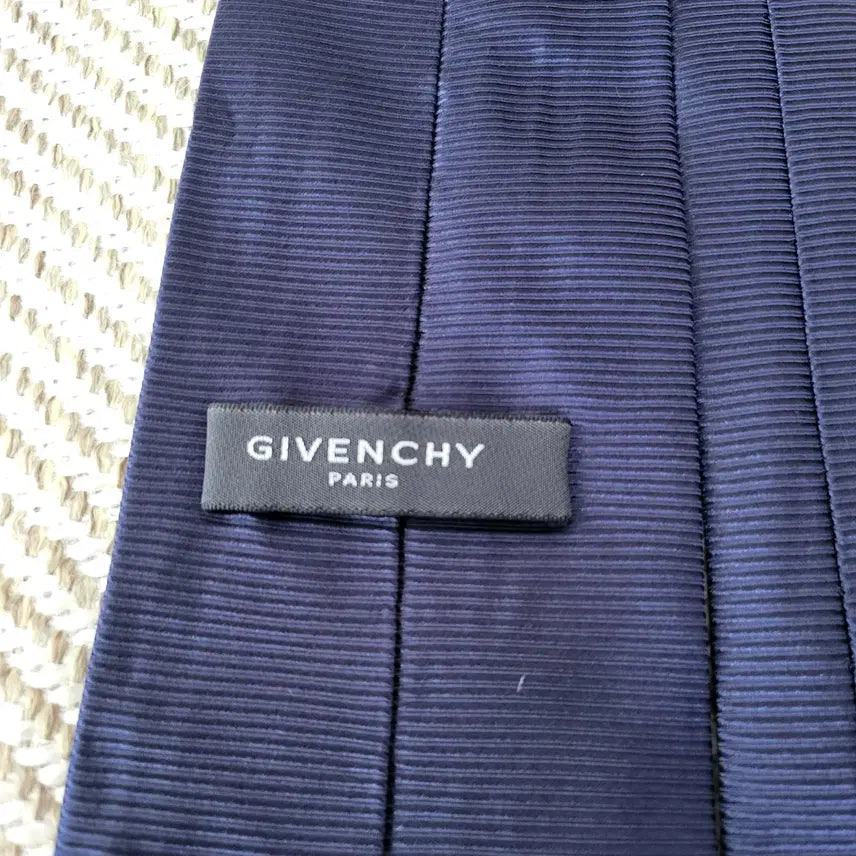 [BUNJANG] Givenchy Silk Tie Navy / 지방시 실크 넥타이 네이비