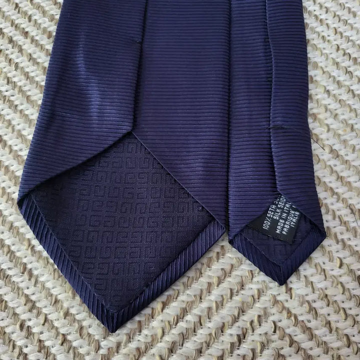 [BUNJANG] Givenchy Silk Tie Navy / 지방시 실크 넥타이 네이비