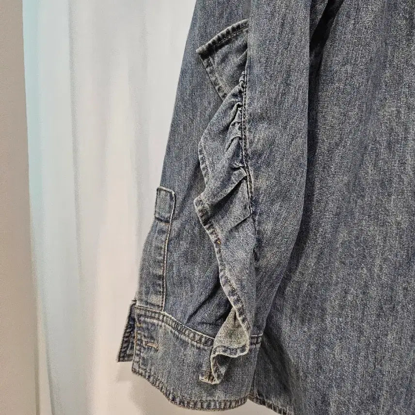 [BUNJANG] Lucky Chouette Denim Blouse / 럭키슈에뜨 데님  셔츠 블라우스