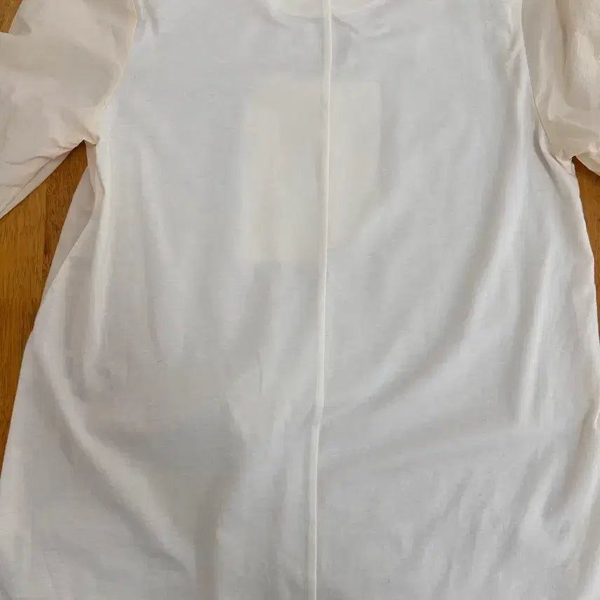 [BUNJANG] Clon&amp;Chae Ivory Floral Print Sheer Blouse / 클로앤차이 아이보리 플라워 프린팅 시스루 블라우스