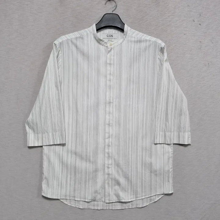 [BUNJANG] COS Hidden Snap 3/4 Sleeve Shirt (Men&