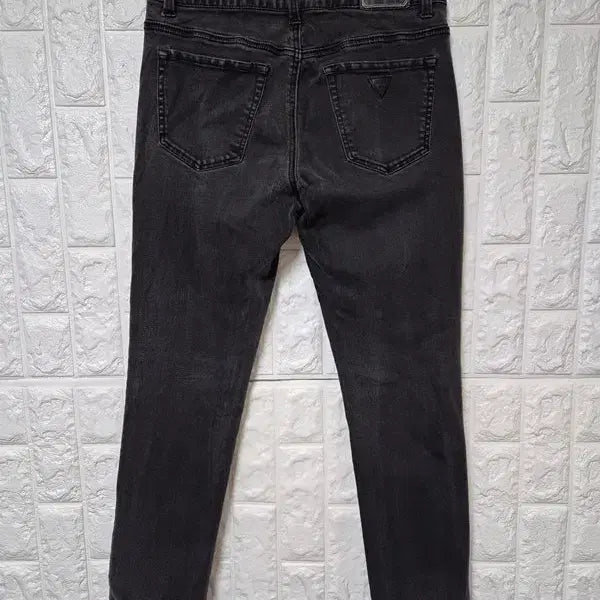 [BUNJANG] Guess Black Denim Jeans / 게스 정품 흑청 남녀공용 스판 남자여자 데님 블랙진청바지팬츠30
