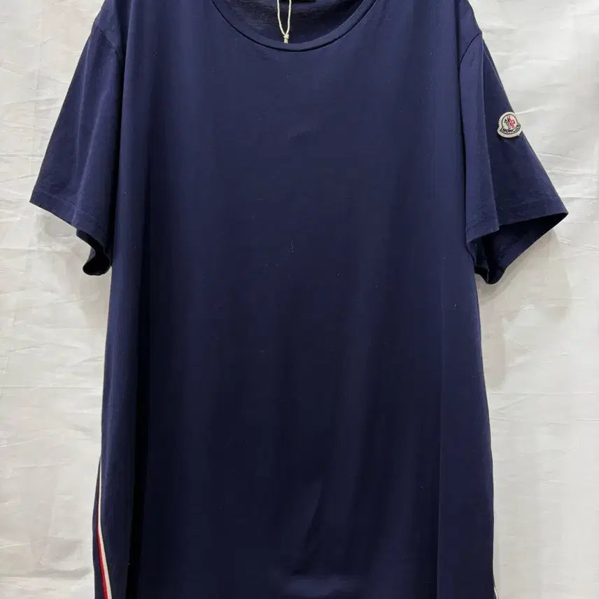 [BUNJANG] Moncler Navy Short Sleeve T-shirt / 몽클레어 네이비 반팔티L/105사이즈(정품)