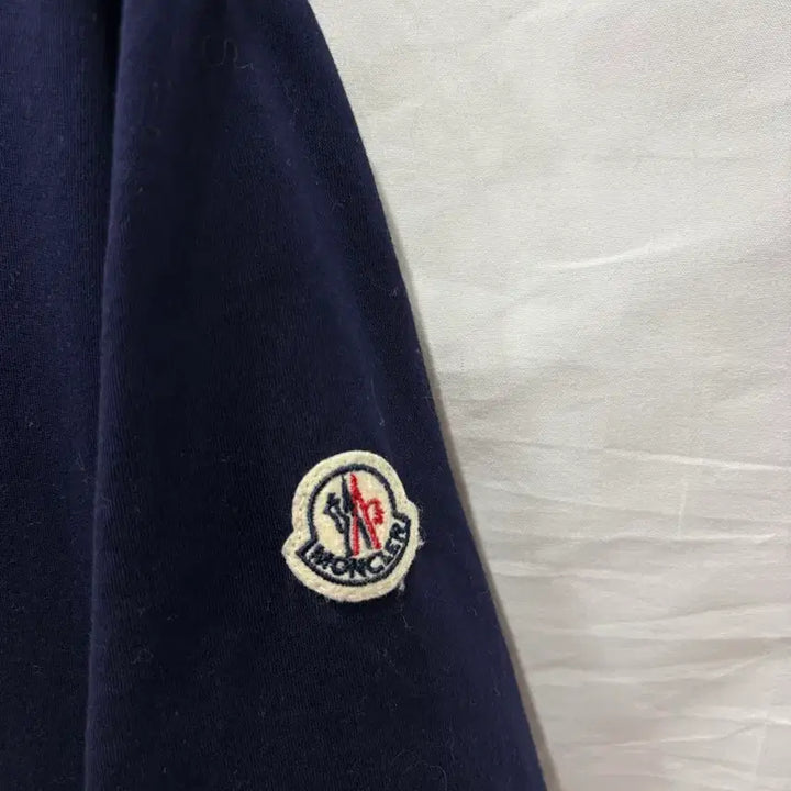 [BUNJANG] Moncler Navy Short Sleeve T-shirt / 몽클레어 네이비 반팔티L/105사이즈(정품)