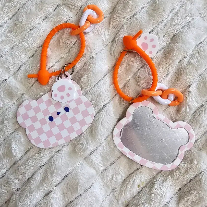 [BUNJANG] Import Matte Checkerboard Teddy Bear Face Mirror Keyring / (바로배송) 수입 무광 화핑 체커보드 곰돌이 페이스 미러 거울 타이 키링