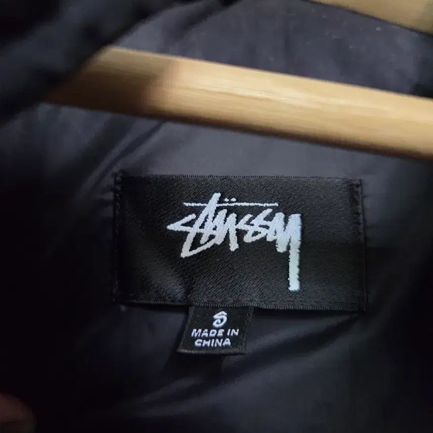 [BUNJANG] Stussy Puffer Vintage Jacket / 스투시 푸퍼 빈티지 블랙