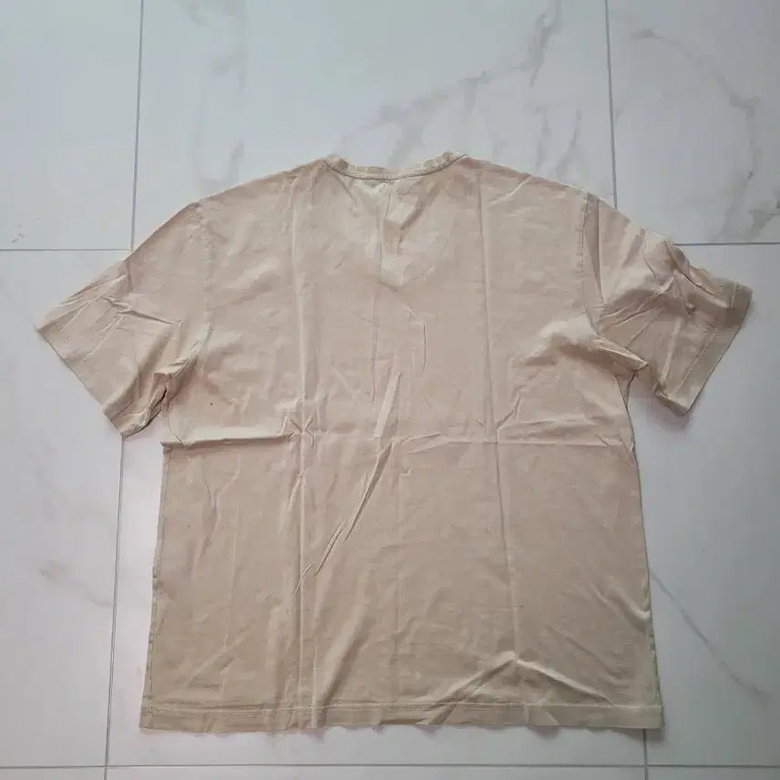 [BUNJANG] GALAXY Beige V-neck T-shirt / GALAXY 베이지 V넥 반팔 티셔츠 (110)