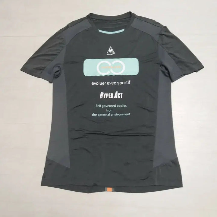 [BUNJANG] Unbranded Functional Short-Sleeve T-shirts (Set of 2) - 105 / 반팔 기능성 티셔츠 2종 - 105
