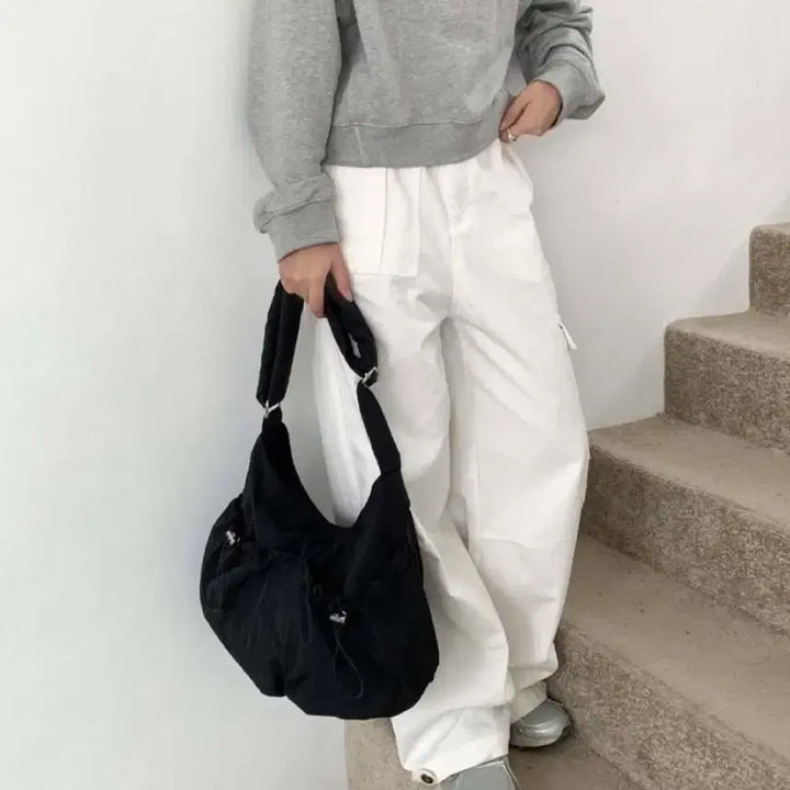 [BUNJANG] Komer Front Two-Pocket Shoulder Bag / 꼬메르 프론트 투포켓 숄더백