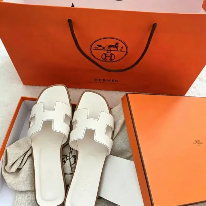 [SOLD OUT] 에르메스 오란 샌들 화이트 풀세트구매