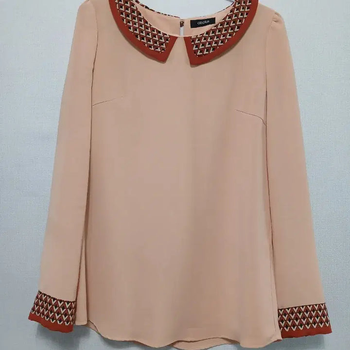 [BUNJANG] ab.plus Pink Pattern Collar Blouse / ab.plus 카라 블라우스 핑크 패턴