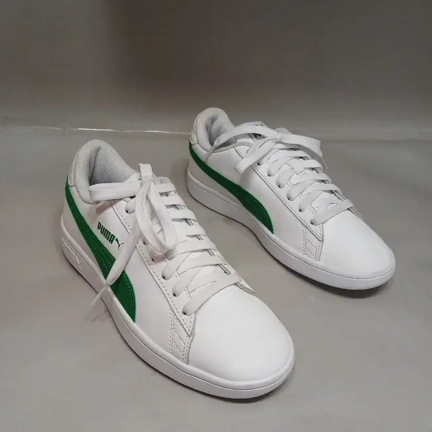[BUNJANG] Puma Smash V2L White Green Sneakers / 푸마 스매쉬 V2L 화이트그린245