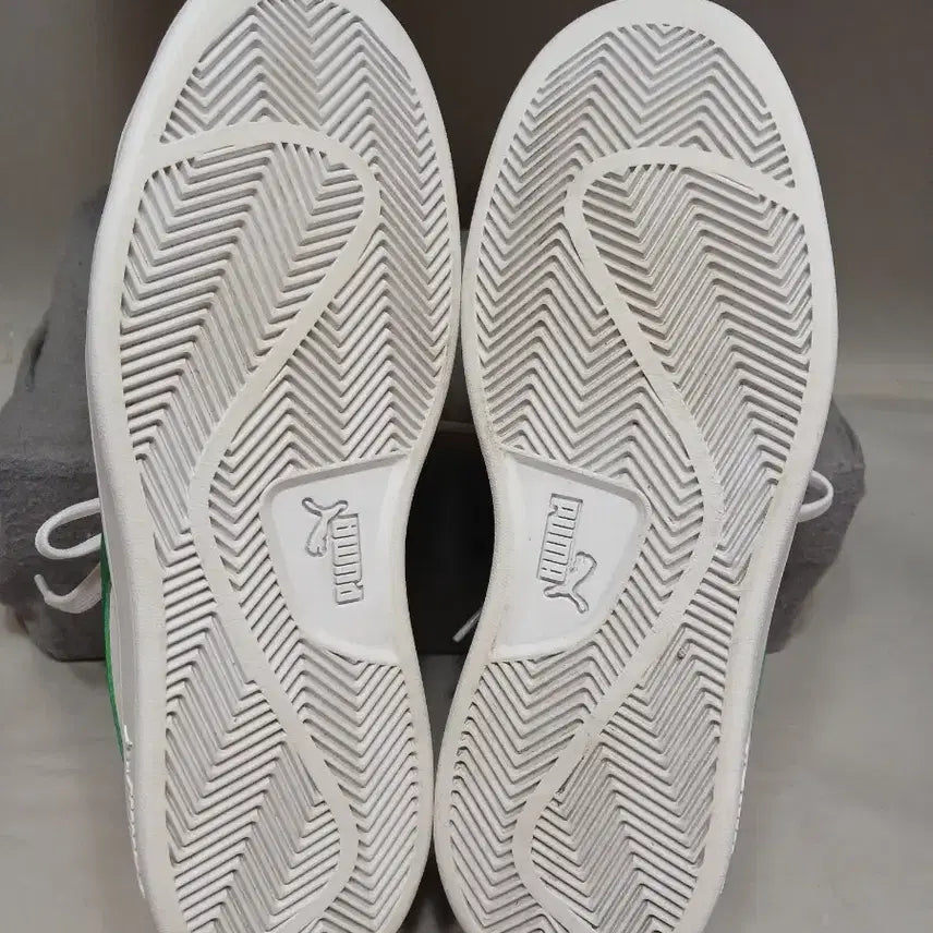 [BUNJANG] Puma Smash V2L White Green Sneakers / 푸마 스매쉬 V2L 화이트그린245