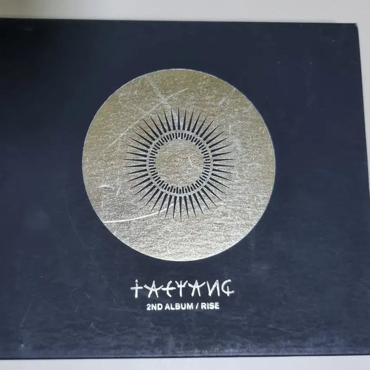 [BUNJANG] Taeyang 2nd Album Unsealed CD / 태양 2집 (개봉 CD)