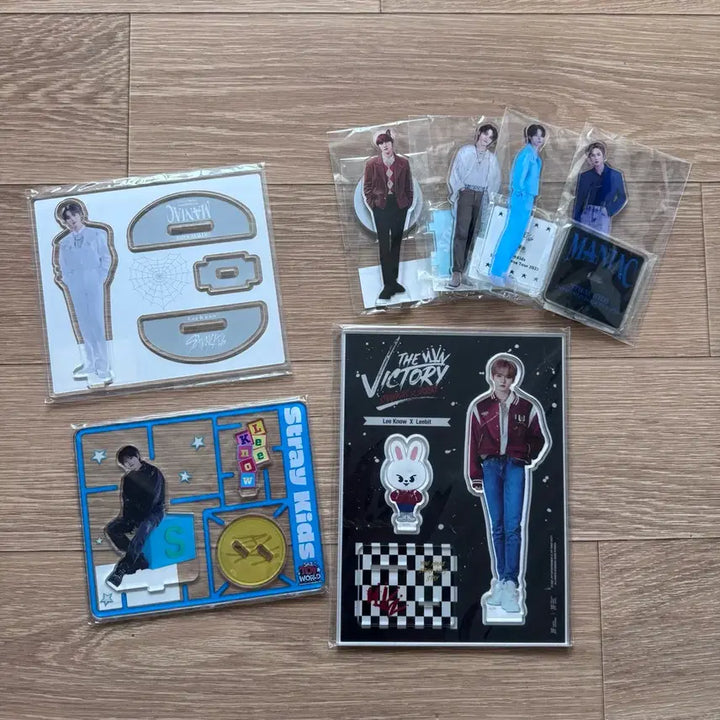 [BUNJANG] Stray Kids Lee Know Acrylic Stand Bundle Set / straykids 리노 아크릴스탠드 세트