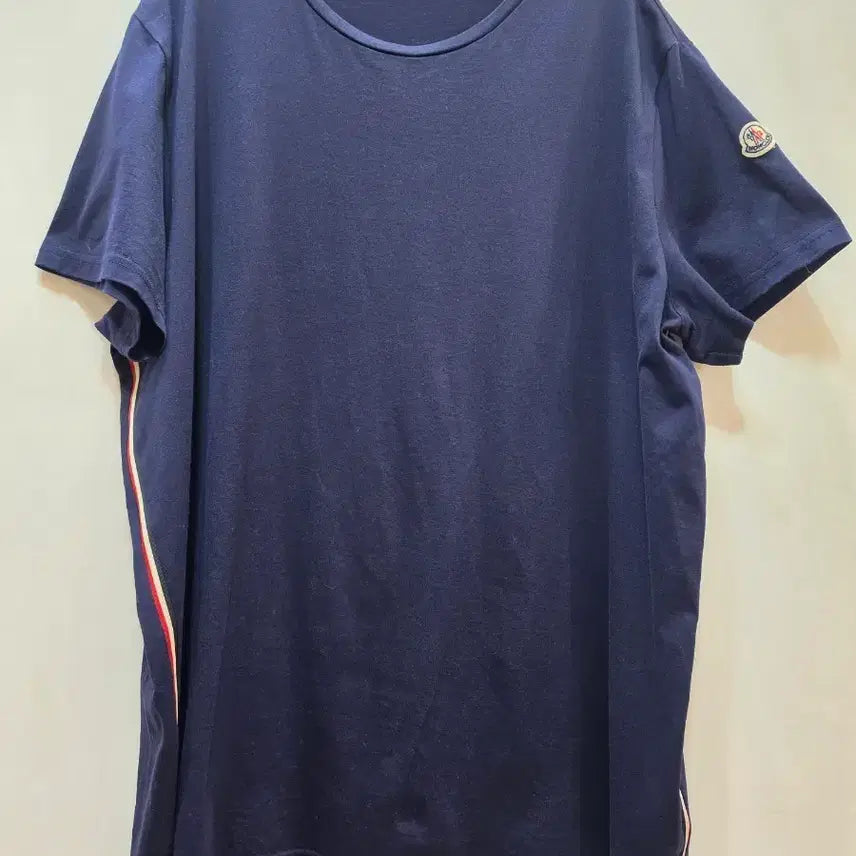 [BUNJANG] Moncler Navy Tricolor Stripe Men&