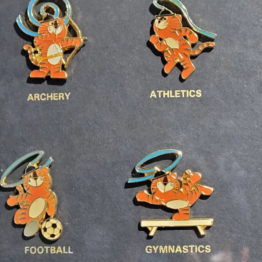 [BUNJANG] 1988 Seoul Olympics Hodori Mascot Badge Set / 88 서울 올림픽 호돌이 뱃지 세트