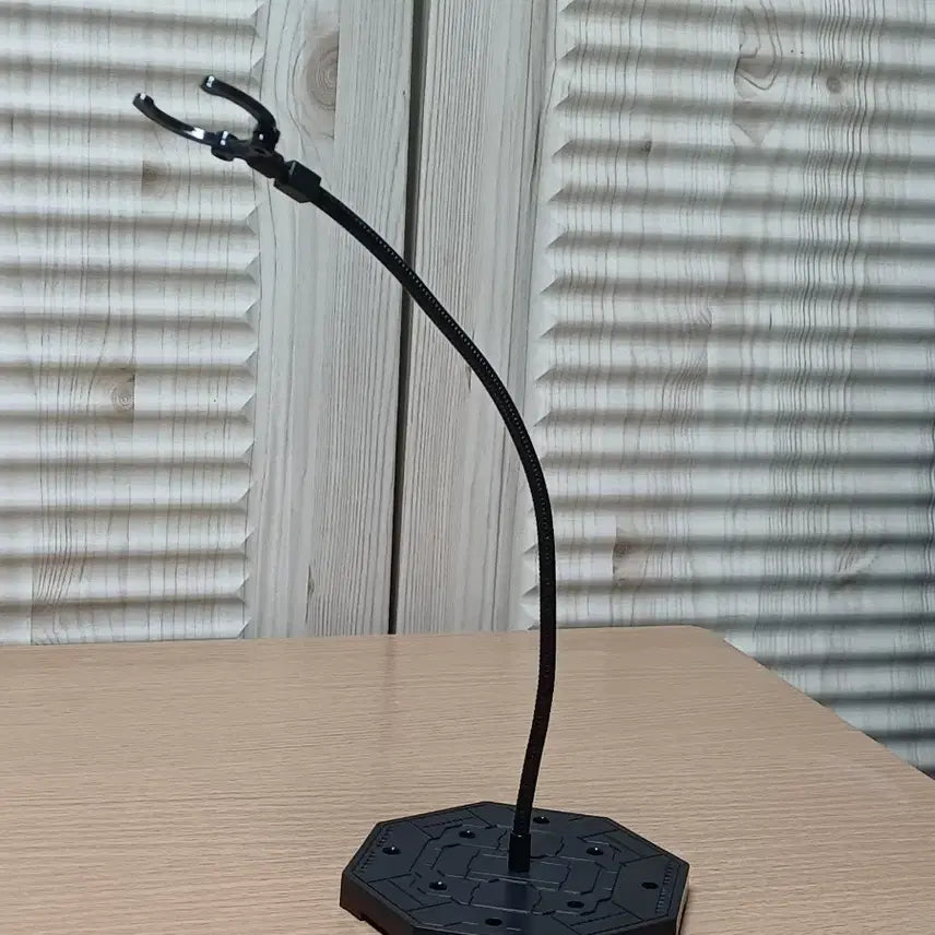 [BUNJANG] Bandai Figure-rise Standard Kamen Rider Faiz - Pre-Assembled with Custom Aerial Stand / 피규어라이즈 가면라이더 파이즈 가조립품+공중 스탠드