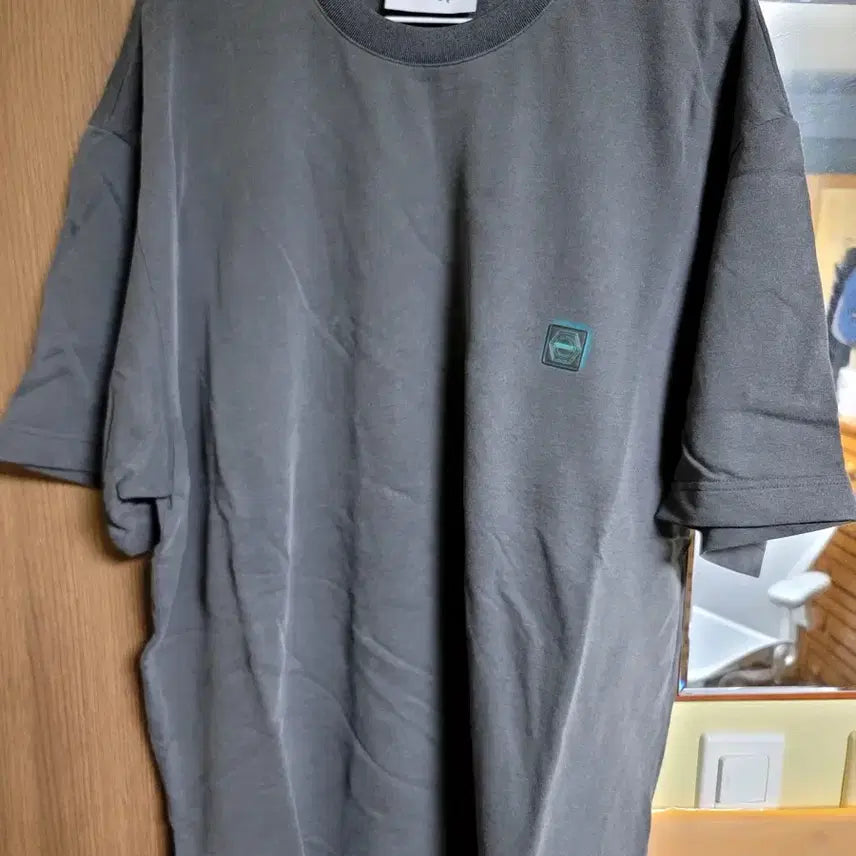 [SOLD OUT] 솔리드옴므 나비 반팔 티셔츠 52사이즈