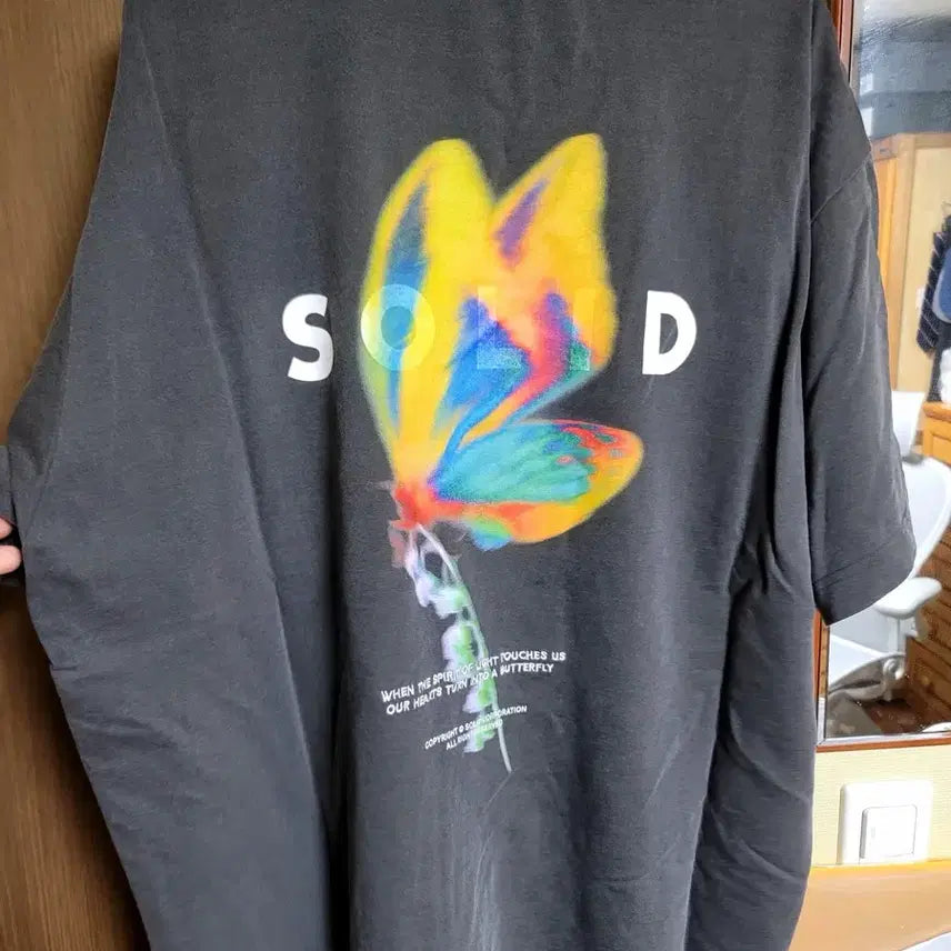 [SOLD OUT] 솔리드옴므 나비 반팔 티셔츠 52사이즈