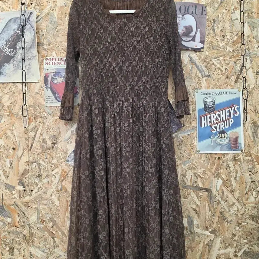[SOLD OUT] 빈티지 레이스 플리츠 롱 원피스 프리사이즈