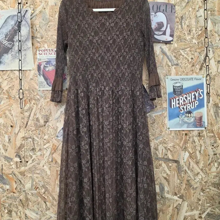 [SOLD OUT] 빈티지 레이스 플리츠 롱 원피스 프리사이즈